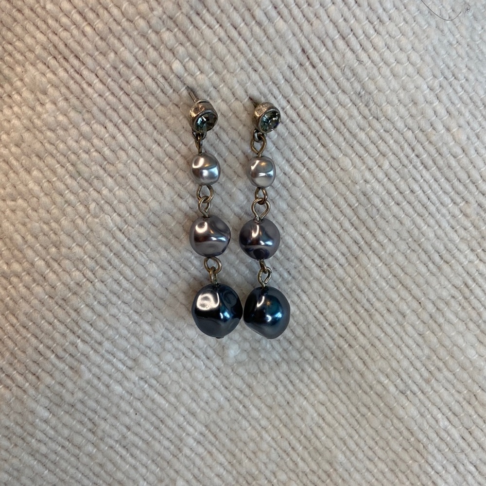 Black Fashion Drop Earrings